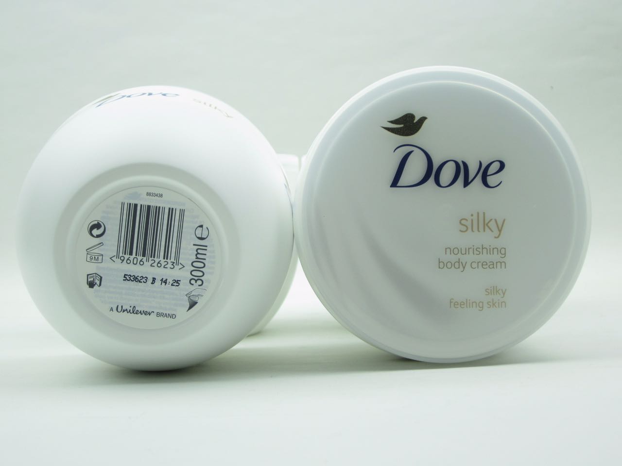 24196 - Dove Cream Silky offer Singapore